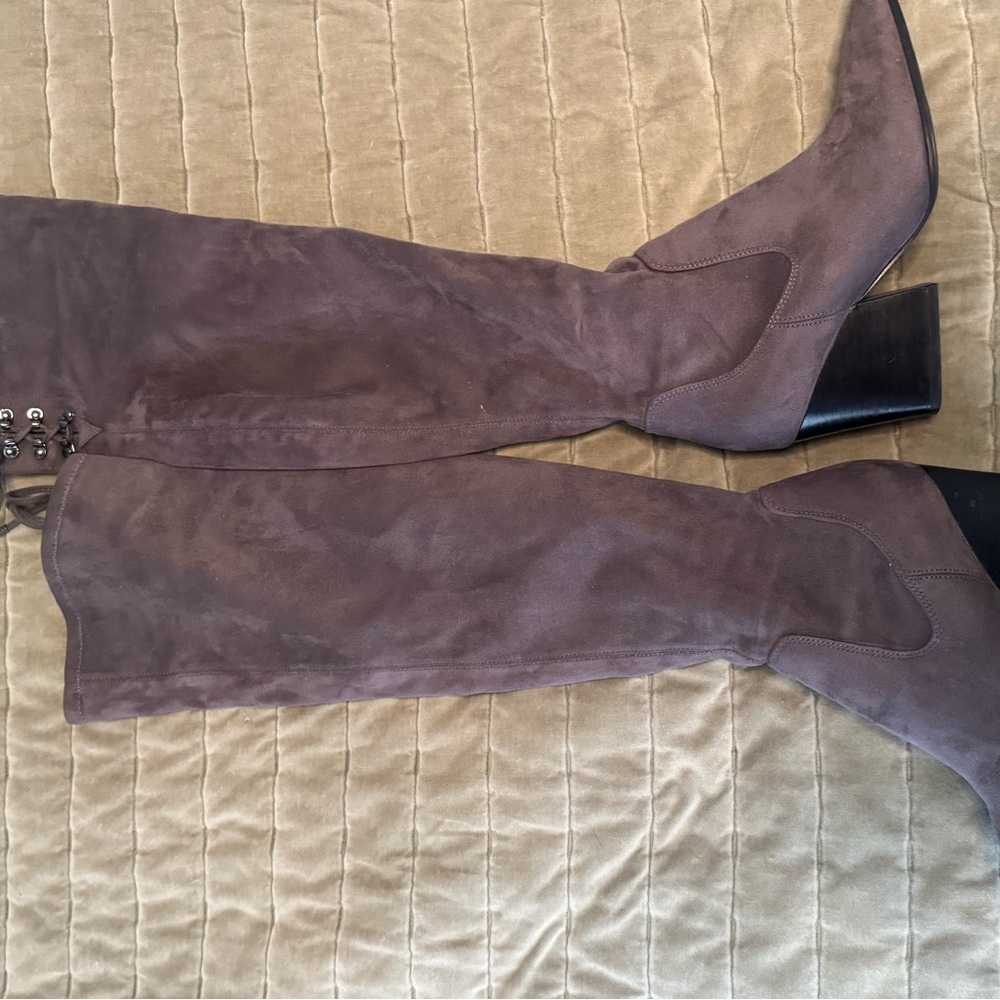 Kendall & Kylie Gray Suede Knee High Boots - Picture 1 of 6